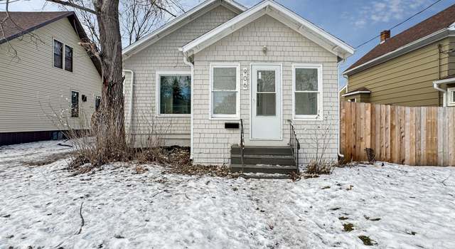 Photo of 906 12th St N, Fargo, ND 58102