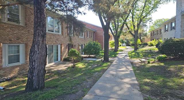 Photo of 802 Old Settlers Trl #1, Hopkins, MN 55343