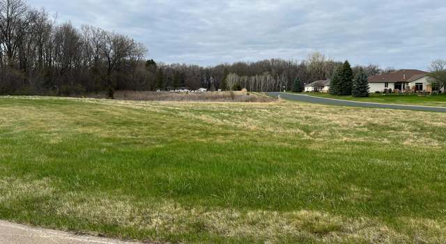 Photo of 632 Cedar Ct, Lake City, MN 55041