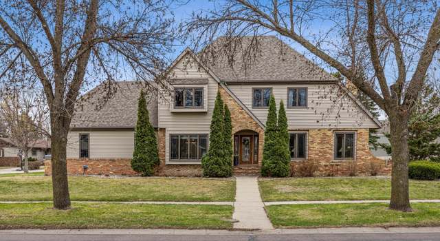 Photo of 71 Prairiewood Dr S, Fargo, ND 58103