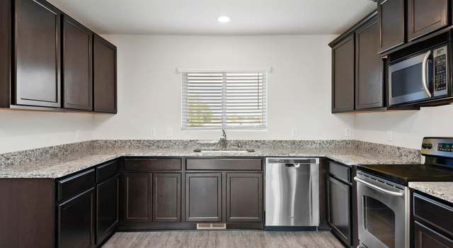 Photo of 1031 White Tail Ln, Montrose, MN 55363