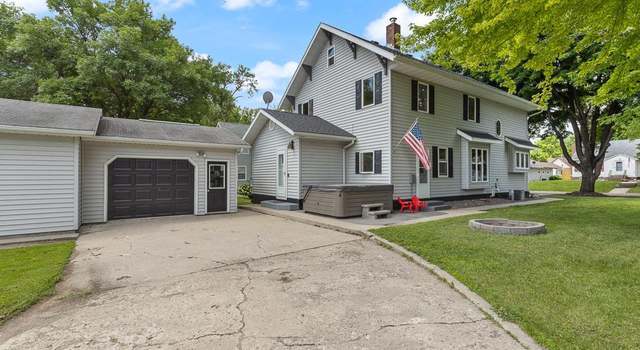 Photo of 205 Pine St, Lucan, MN 56255