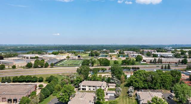 Photo of 926 E Travelers Trl #66, Burnsville, MN 55337