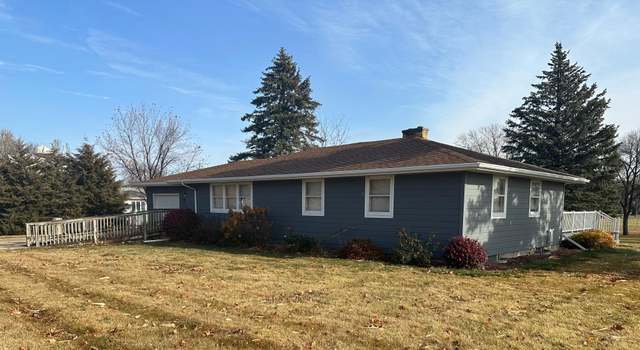 Photo of 560 Mill St, Currie, MN 56123