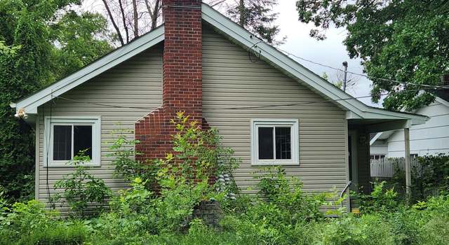 Photo of 220 3rd Ave NW, Forest Lake, MN 55025