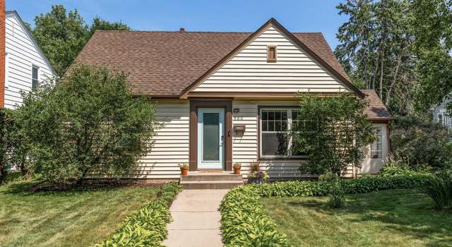 Photo of 960 Hall Ave, West Saint Paul, MN 55118