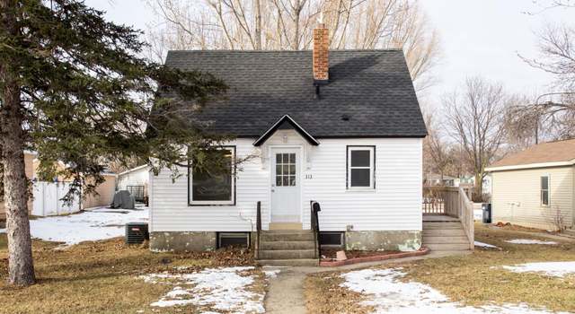 Photo of 313 19th St N, Benson, MN 56215