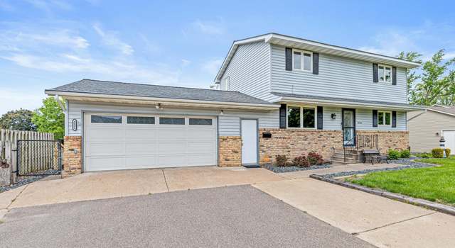 Photo of 4644 2nd St NE, Fridley, MN 55421