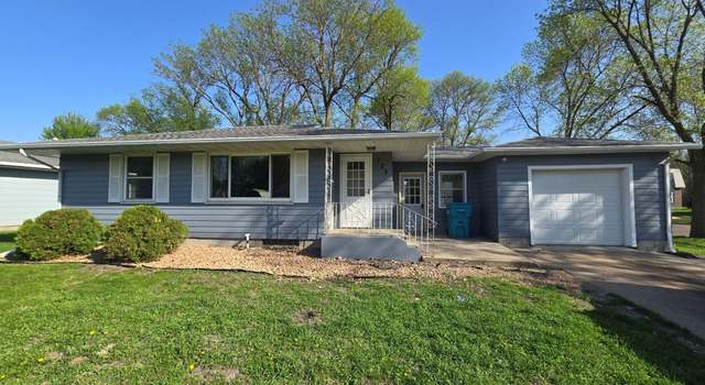 Photo of 125 12th Ave NW, Waseca, MN 56093