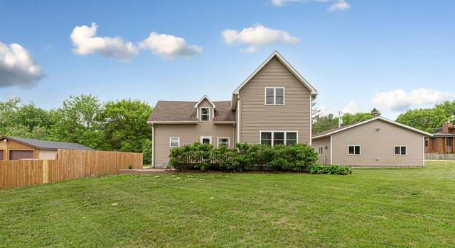 Photo of 1300 Woodley St E, Northfield, MN 55057