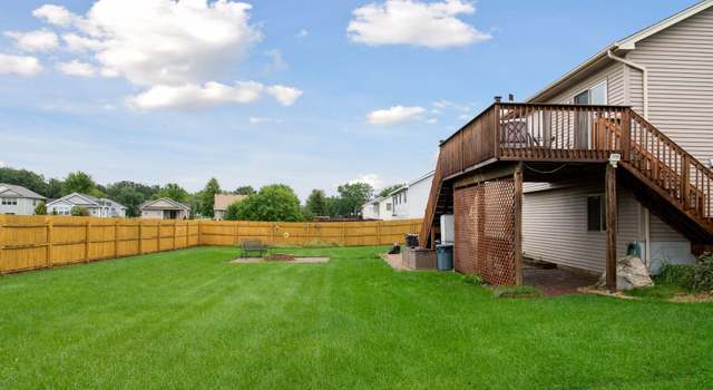 Photo of 1106 Hillock St NW, Isanti, MN 55040