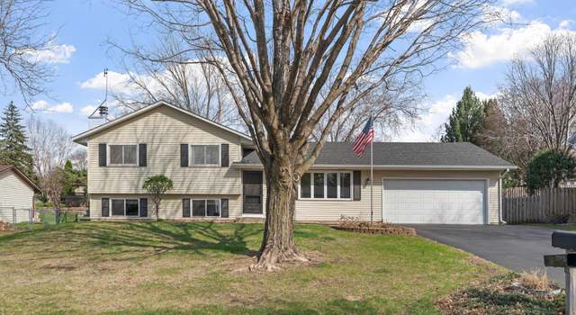 Photo of 13713 James Ave S, Burnsville, MN 55337