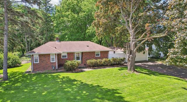 Photo of 2646 Brookview Dr E, Maplewood, MN 55119