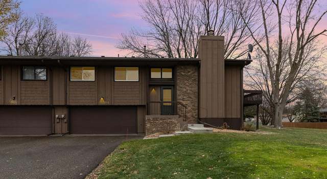 Photo of 5594 Otter View Trl, White Bear Twp, MN 55110