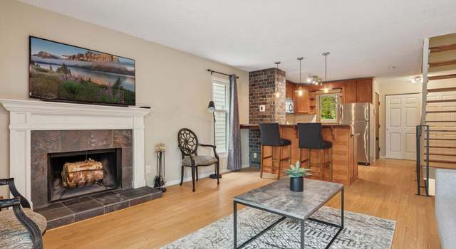 Photo of 226 8th St SE, Minneapolis, MN 55414
