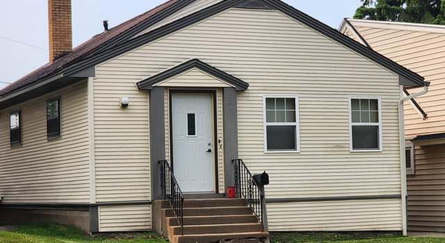 Photo of 714 Cleveland St, Eveleth, MN 55734
