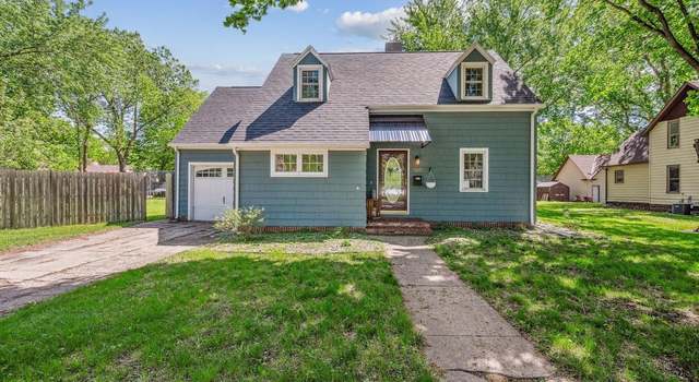 Photo of 1425 3rd Ave, Windom, MN 56101
