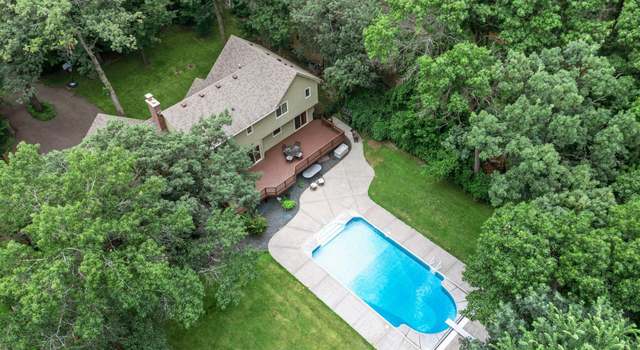 Photo of 867 Lois Ln, Lino Lakes, MN 55014
