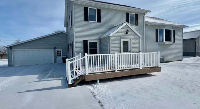 Photo of 102 County Road 16 S, Comfrey, MN 56019