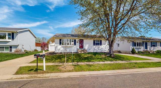 Photo of 2047 49 1/2 St NW, Rochester, MN 55901