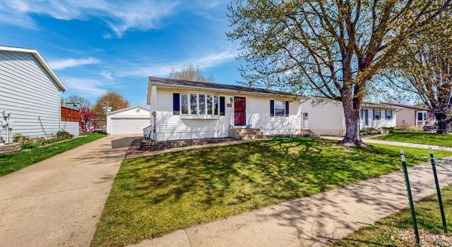 Photo of 2047 49 1/2 St NW, Rochester, MN 55901