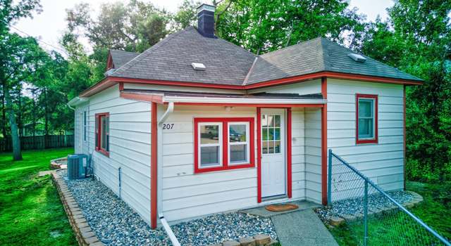 Photo of 207 N Pelican St, Elizabeth, MN 56533