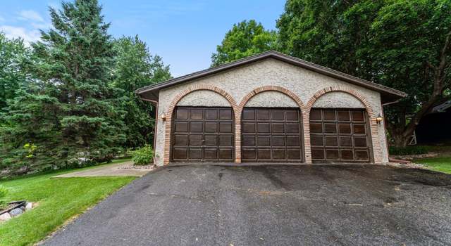 Photo of 3820 Linden Cir, Chanhassen, MN 55331