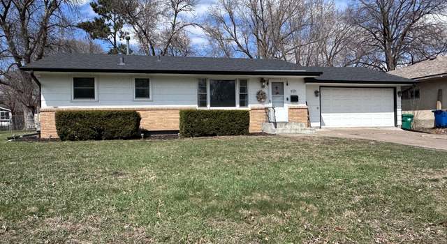 Photo of 621 Bennett Dr NE, Fridley, MN 55432