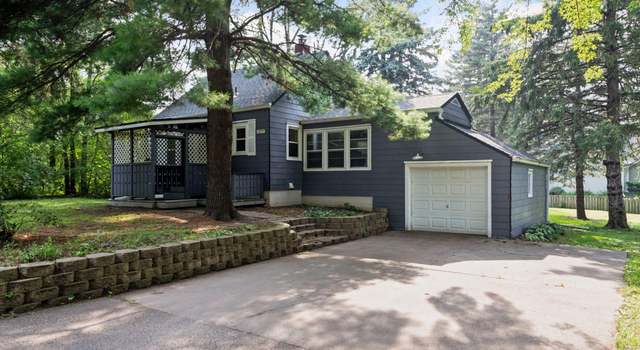 Photo of 2271 Western Ave N, Saint Paul, MN 55113