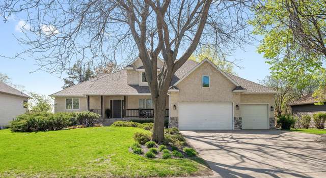 Photo of 1183 Ashley Ln, Mahtomedi, MN 55115