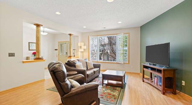 Photo of 11183 Kinsley St, Eden Prairie, MN 55344