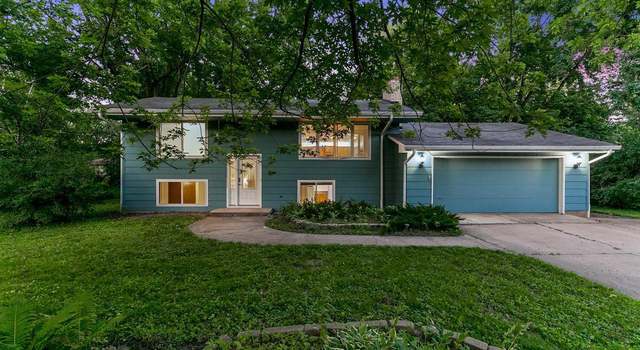 Photo of 801 Corens Dr, Minnetonka, MN 55305