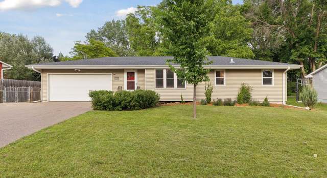 Photo of 2206 Cohansey Blvd, Roseville, MN 55113