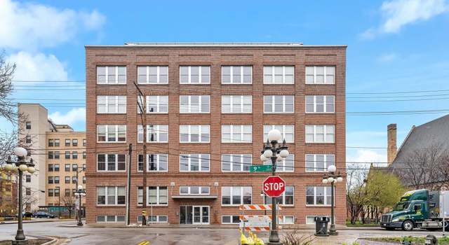 Photo of 225 9th St E #105, Saint Paul, MN 55101