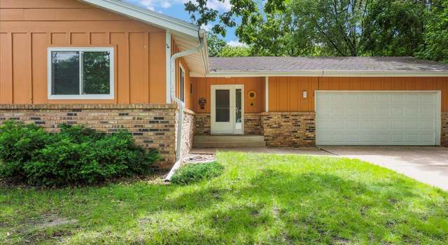 Photo of 8395 Greenwood Dr, Mounds View, MN 55112