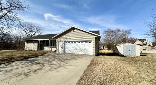 Photo of 205 Ash St N, Sauk Centre, MN 56378