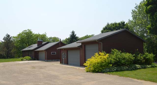 Photo of 1180 60th St SW, Rochester, MN 55902