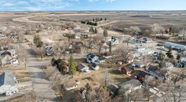 Photo of 204 7th St N, Kerkhoven, MN 56252