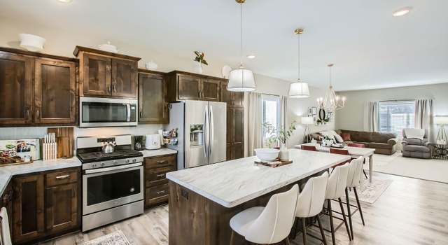 Photo of 1694 Fern St S, Cambridge, MN 55008