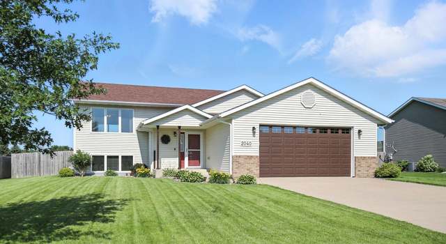 Photo of 2040 Harbour Oak Dr SE, Owatonna, MN 55060