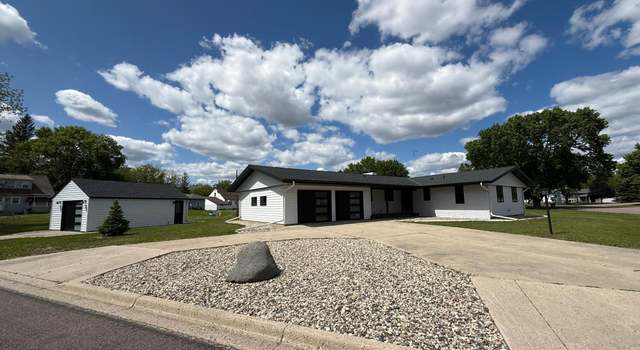 Photo of 111 W Drache Ave, Buffalo Lake, MN 55314