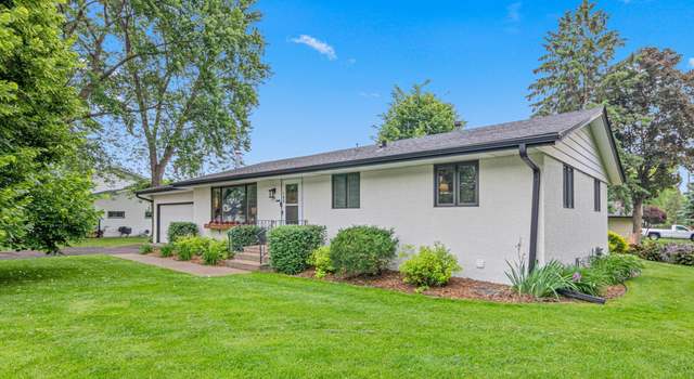 Photo of 108 Bluwood Ave, Little Canada, MN 55117