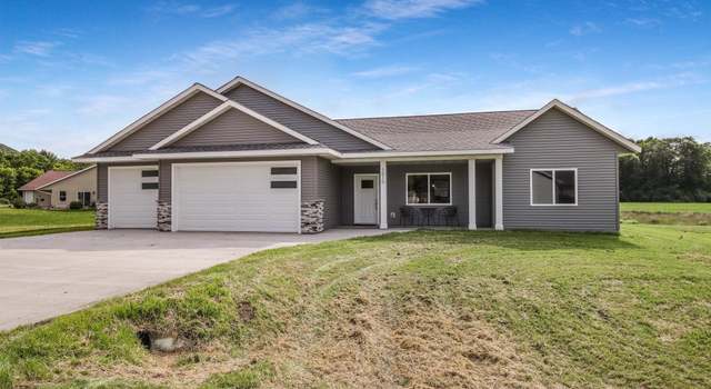 Photo of 1010 Riverwood Dr, Elmwood, WI 54740