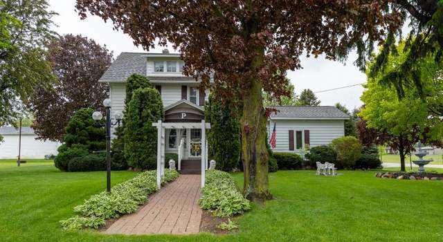 Photo of 402 E Main St, Racine, MN 55967
