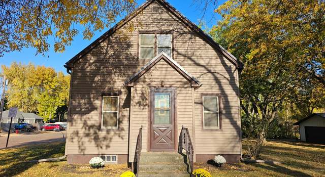 Photo of 140 Front St, Glencoe, MN 55336