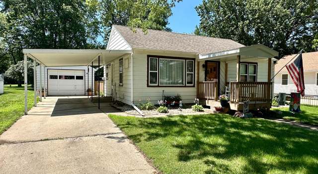 Photo of 708 S Donaldson St, Luverne, MN 56156