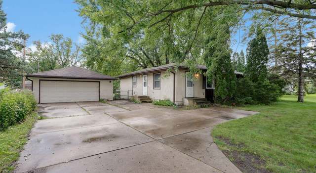 Photo of 2674 Hamline Ave N, Roseville, MN 55113