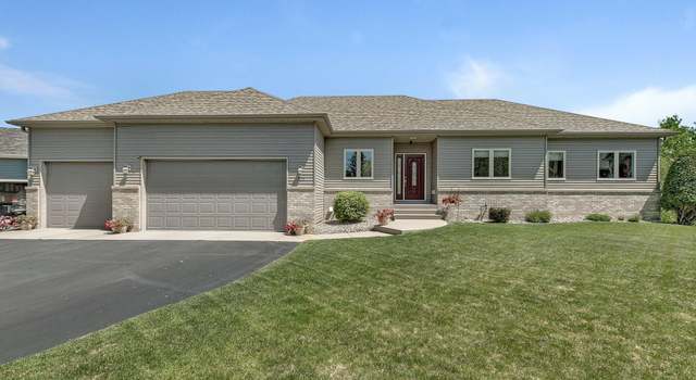 Photo of 709 Erickson Ct, Sauk Rapids, MN 56379
