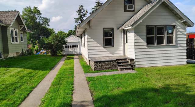 Photo of 613 E Vernon Ave, Fergus Falls, MN 56537