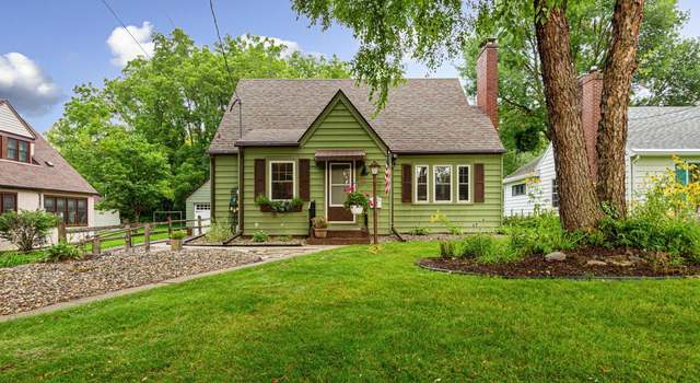 Photo of 607 3rd St S, Waterville, MN 56096